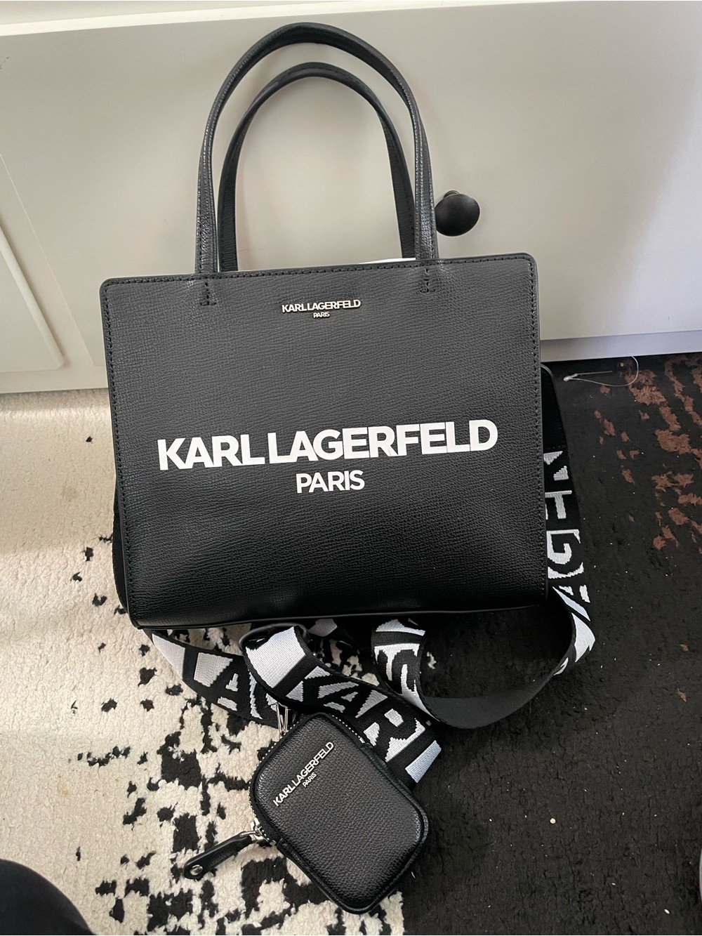 (NEW) Karl Lagerfeld Paris Black Logo Tote with Strap